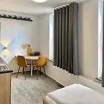 Séjour chez l'habitant Dock 6 - *