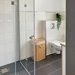 Séjour chez l'habitant Dock 6 - *