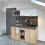 Dock 6 - Homestay szállás