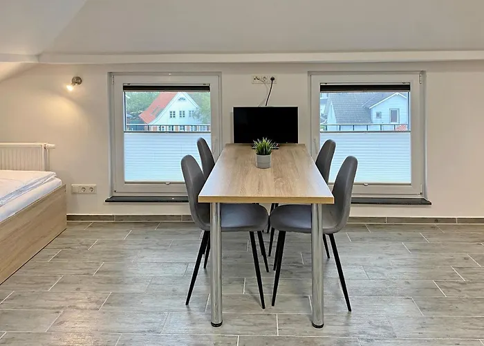 Dock 6 - Homestay szállás